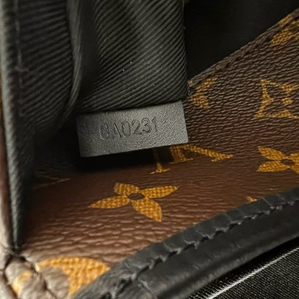 Louis Vuitton Brown and Tan Monogram Bag - Picture 8 of 9